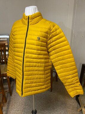 Mountain Hardwear down jacket, Men's Medium, goldenrod